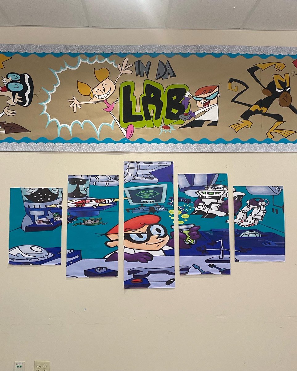 queenyennifer_'s tweet photo. Caution: MAD Scientists are at work! ⚠️🧪

Welcome to Ms. Castillo’s Laboratory, if you don’t have a wristband you cannot get in! 🤭 Excited for Year 3 of teaching Science💕 https://t.co/DQHMwMOuTc