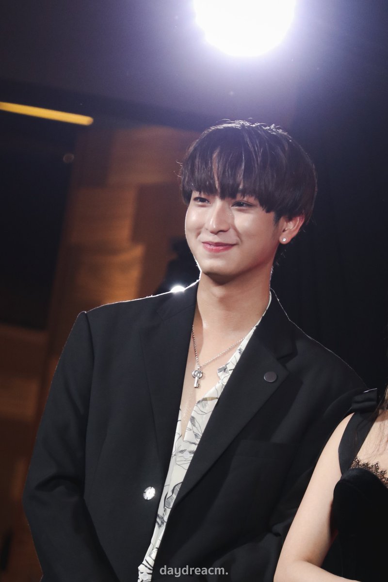 daydreacm_'s tweet photo. อยากบีบแจ้มมมมม 🥺🤏

@Chimonac 
#ChimonWachirawit 
#JaifuStory https://t.co/5KsLdCUOSS