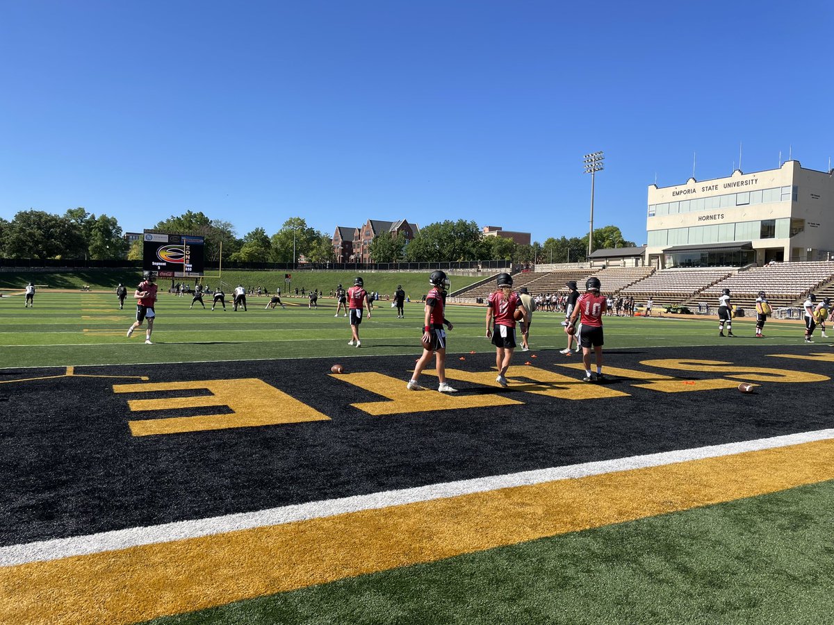 ESUSports's tweet photo. Day two of @esuhornetsfb training camp is underway. #StingersUp https://t.co/c0motHJ4Vh