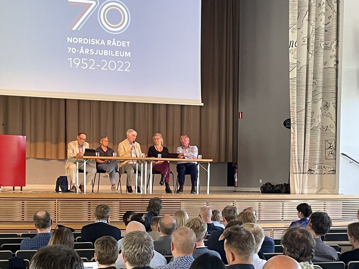 Nordic Co-operation (@nordenen) on Twitter photo How do historians, politicians and the media deal with the politics of history? Roundtable discussion on the Politics of History at #NHM2022
On stage: Hans Wallmark, Gunlög Fur, Kari Aga Myklebost, Pär Stenbäck and Erkki Tuomioja
Arranged by <a href="/HWB_fi/">Historians without Borders</a> & the Nordic Council #nrpol How do historians, politicians and the media deal with the politics of history? Roundtable discussion on the Politics of History at #NHM2022
On stage: Hans Wallmark, Gunlög Fur, Kari Aga Myklebost, Pär Stenbäck and Erkki Tuomioja
Arranged by <a href="/HWB_fi/">Historians without Borders</a> & the Nordic Council #nrpol