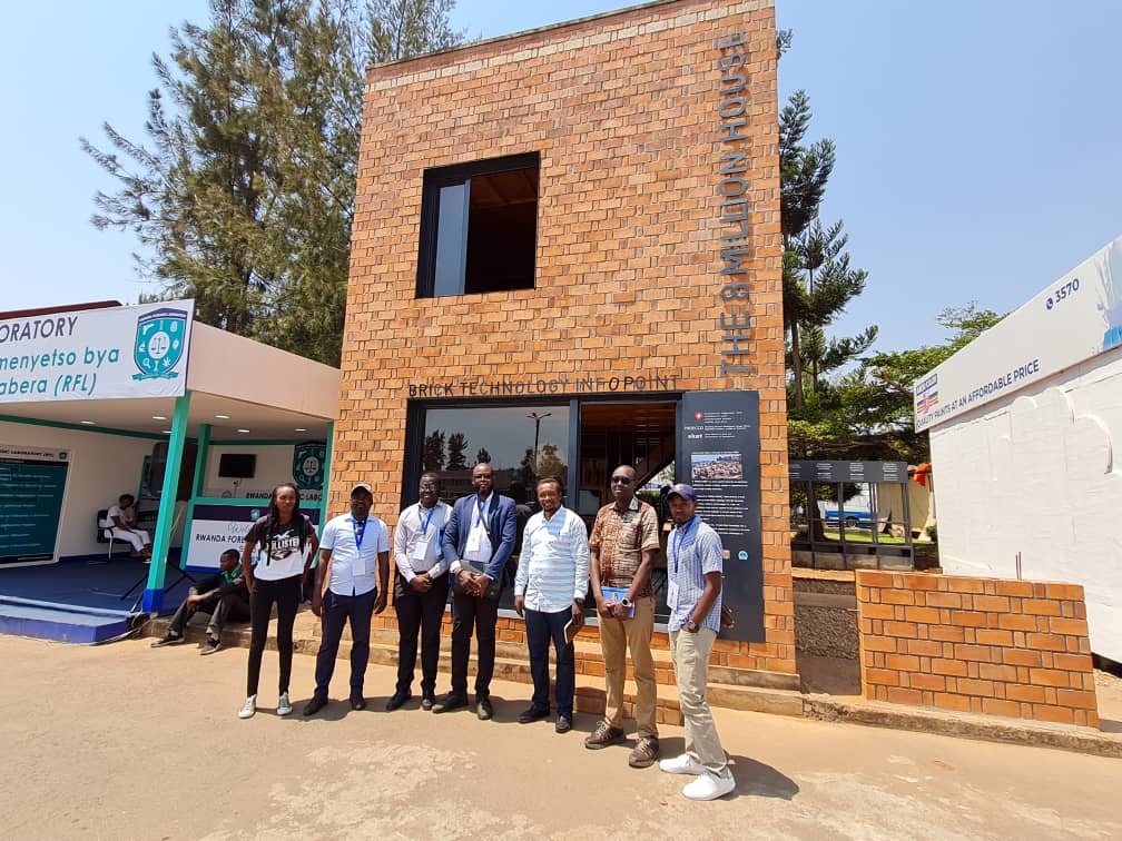 Yesterday, we received a delegation from Mozambique at @CityofKigali's Mpazi rehousing project site at the recommendation of the Mayor of Quelimane Manuel de Araujo following his great reviews of PROECCO's activities during the 11th World Urban Forum (WUF11) in Katowice, Poland.