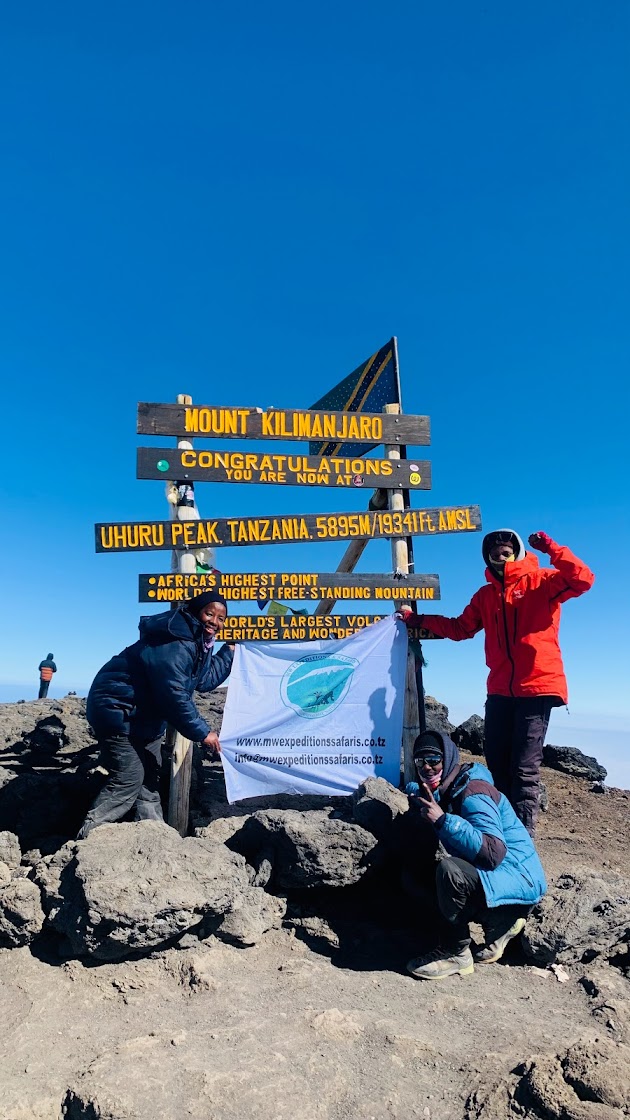 MwSafaris's tweet photo. Your goals are right in front of you, work hard &amp; conquer them! .

Congratulations to you @mae_travels_

https://t.co/Me3ApvBp6H

#kilimanjaro #mountains #mountkilimanjaro #mtkilimanjaro #sunset #adventur https://t.co/YtEaJG4NOb