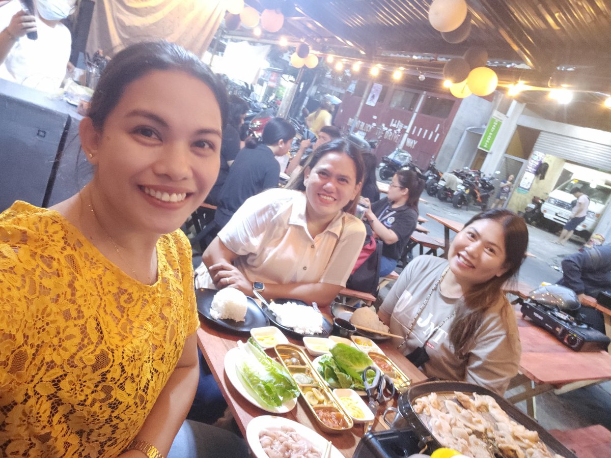 janetflores31's tweet photo. ..with my teambibe..
#nicebonding #tatlongbibe #lotoffun https://t.co/2m2M7jaGko