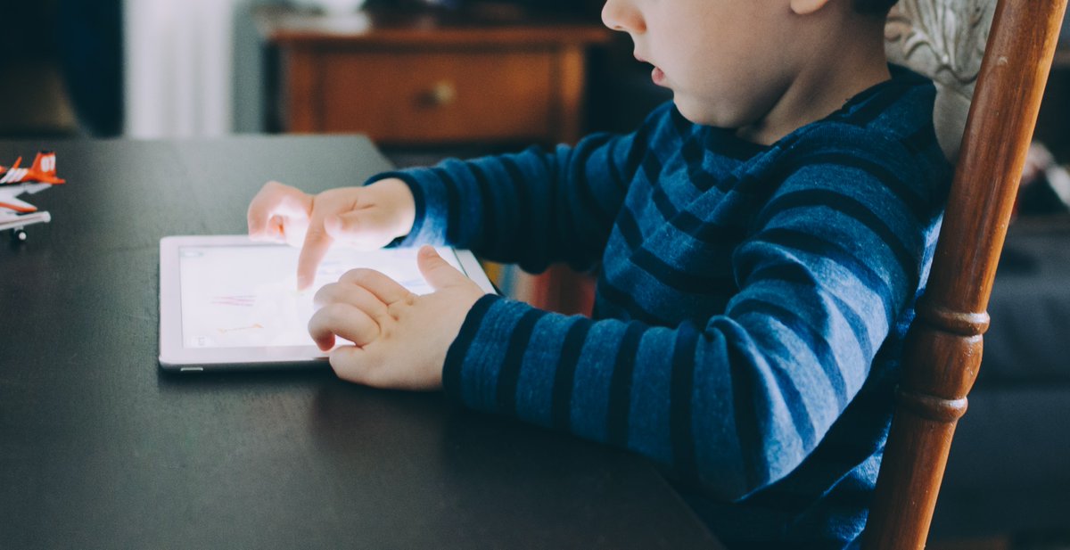 Screens have become a huge factor in our everyday lives and that's no different for children. @Supercamps have shared their thoughts on how to create a balance during the summer holidays 

supercamps.co.uk/blog/screen-ti…

#summerholidays #screentime #Supercamps