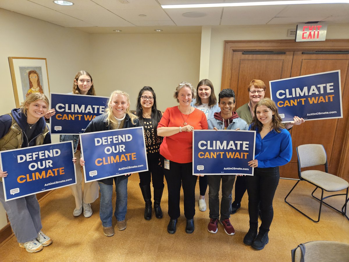 Last week, Kathy joined @CityofMadison @MayorOfMadison and Wisconsin Office of Sustainability & Clean Energy Director Maria Redmond to talk with CLEAN UW-Madison members and @SustainUW staff about state and local government efforts to accelerate climate action.