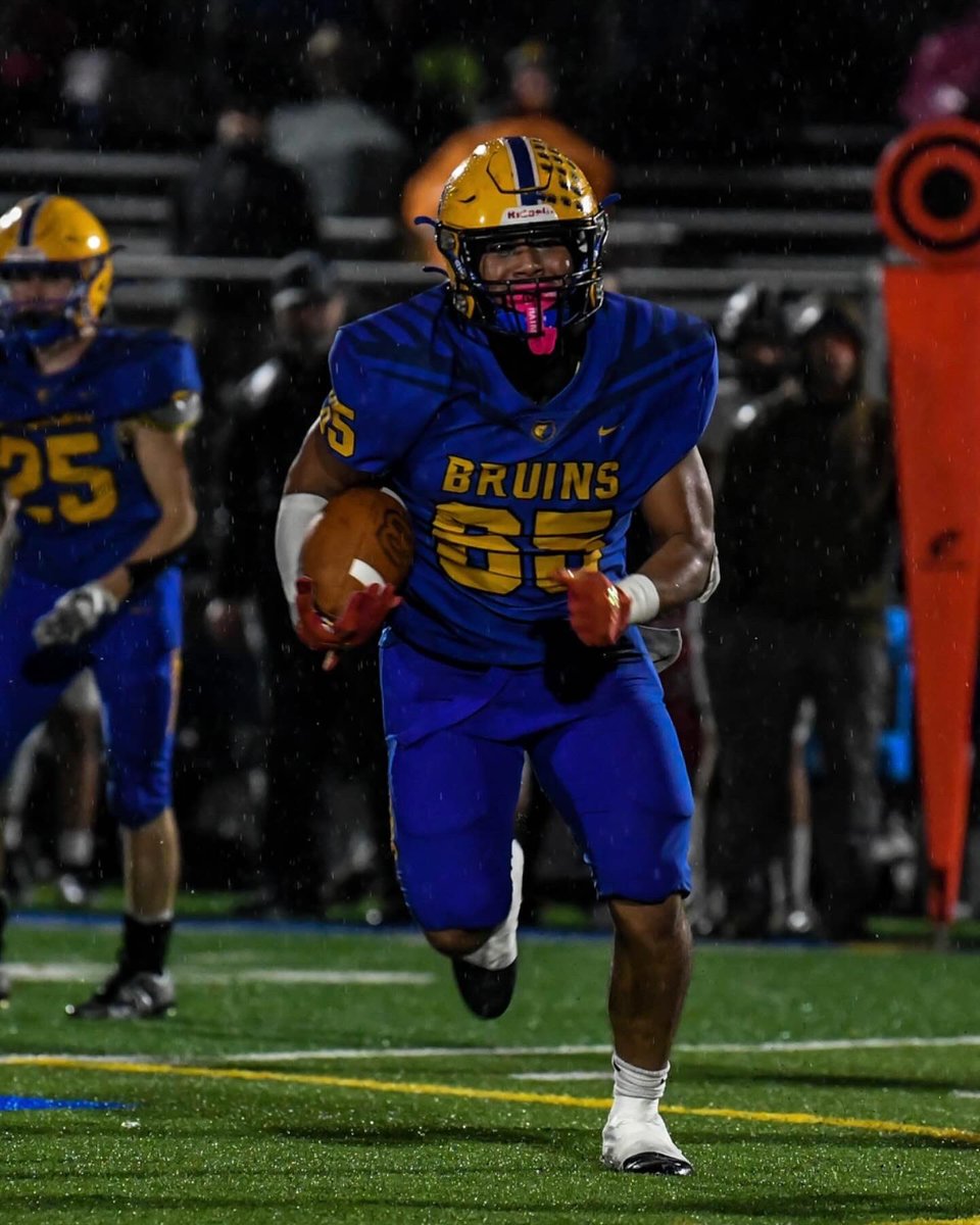 Senior Year Highlights!  hudl.com/v/2Md5sw - 6’0 220 LB