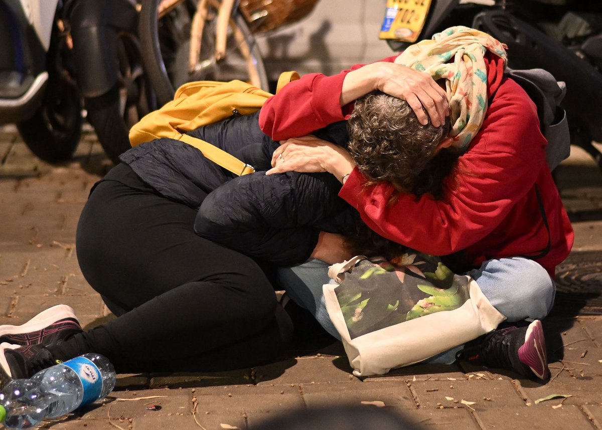 “He didn’t pick up his pants. He shot her while inside her.”

“There was humiliation through rape on the morning of October 7.” 

A harrowing story about the sexual violence faced by women in Israel at the hands of Hamas terrorists. 

washingtonpost.com/world/2023/11/…