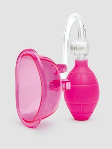 I just received Lovehoney Supreme Sensation Pussy Pump from Anonymous via Throne. Thank you daddy~! <3