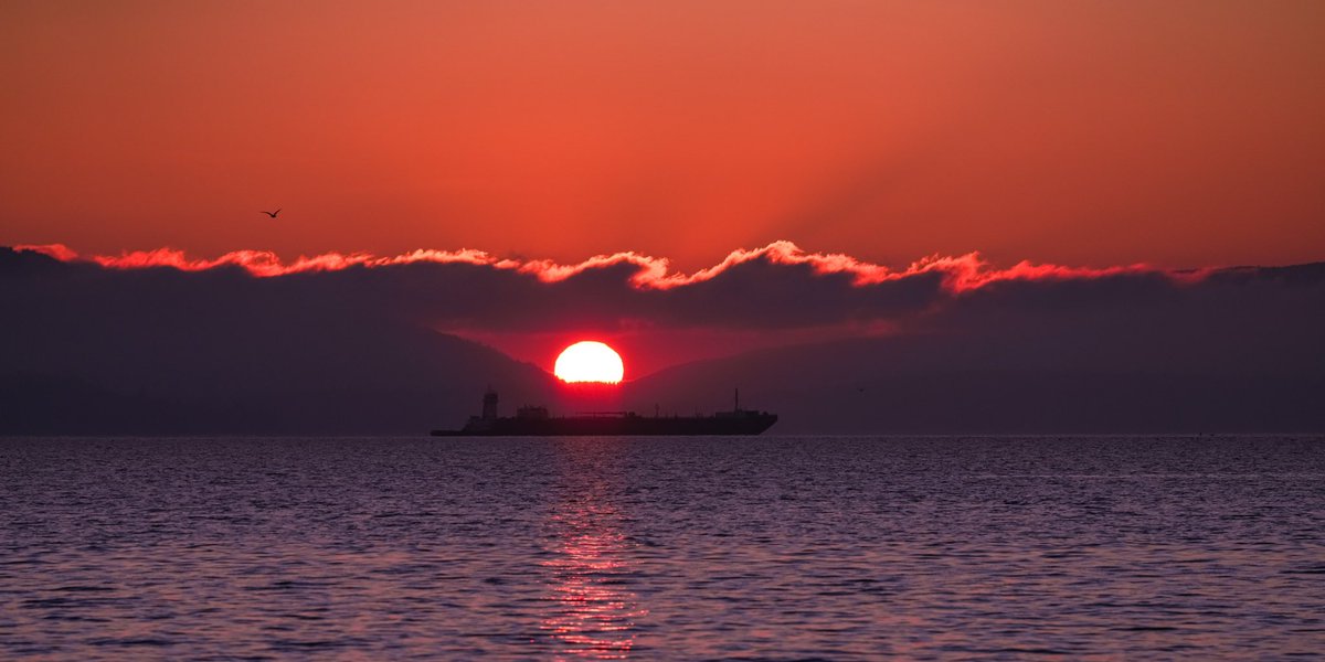 Went to the bay and got there just in time #rpshots #whatcomcounty #sunsets