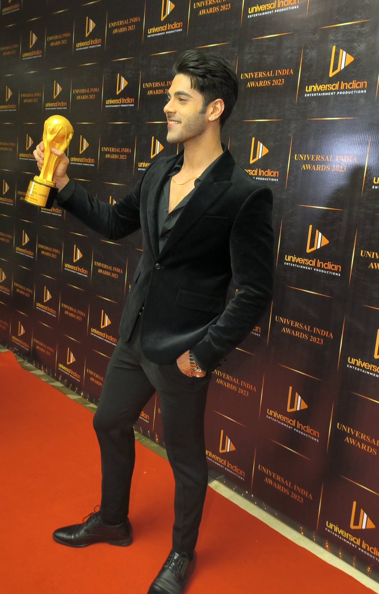 UrbanAsian's tweet image. When it comes to versatility, @SimbaNagpal7 takes the crown! 👑✨
#SimbaNagpal #VersatileActor #Winner