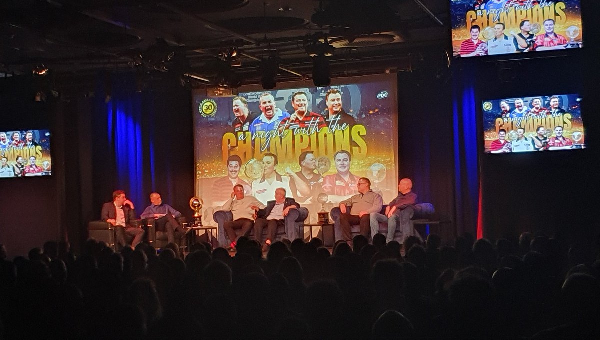 Busy but uplifting day for our @paddypower World Darts Championship launch & draw in London followed by our special #NightWithTheChampions theatre event to celebrate the last 30 years.

Was such an honour to get all 11 PDC World Champions together ❤️