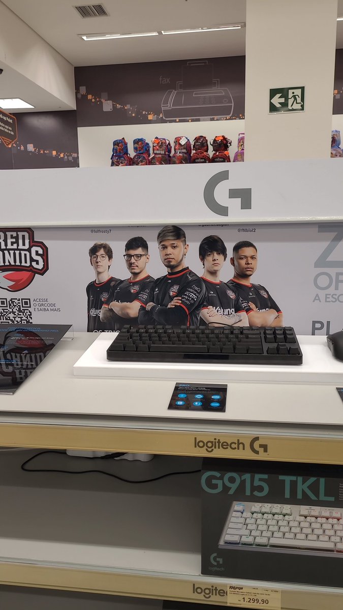 Aqui na Kalunga a galera tá desatualizada, claramente não estão assistindo o <a href="/luisshowtana/">Showtana</a>