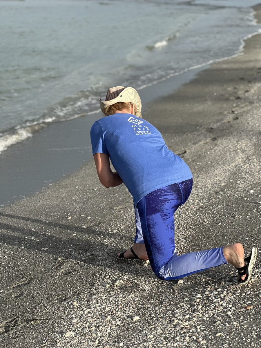 TrendyTrainer13's tweet photo. @MyPeakChallenge @SamHeughan I agree completely. Thank-you to the #MyPeakChallenge2023Team, #MPCCoaches, including #CoachSam and our entire #PeakerCommunity. Your kind support is appreciated every day, even when I’m on vacation! You’ve enhanced my Health through a healthier, active & purposeful lifestyle.💙 https://t.co/lCiNpeT84f