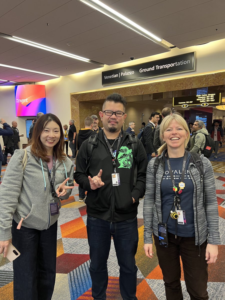 .AWS Containe Hero @lizrice and AWS Ambassador @schwrz_ktz