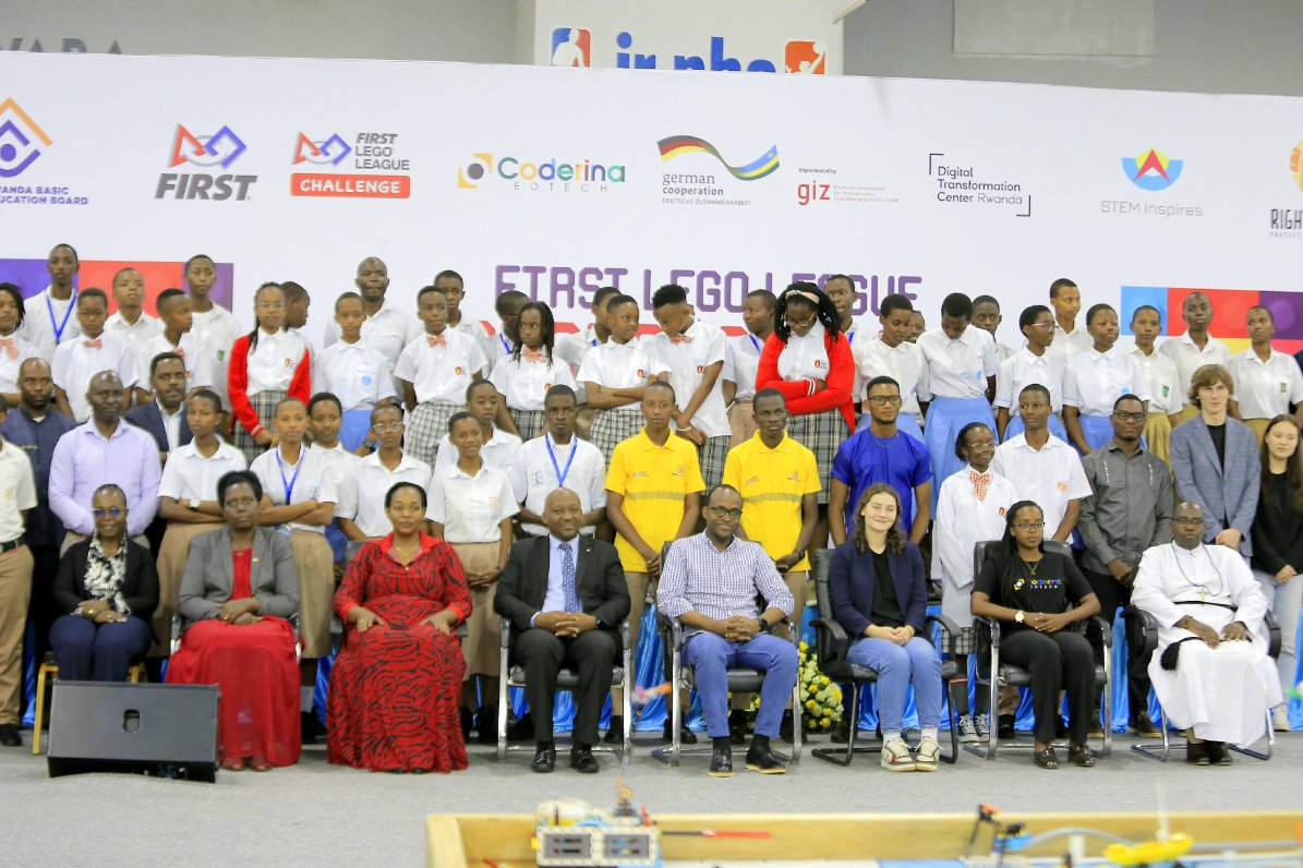 Coderina.Org tweet media