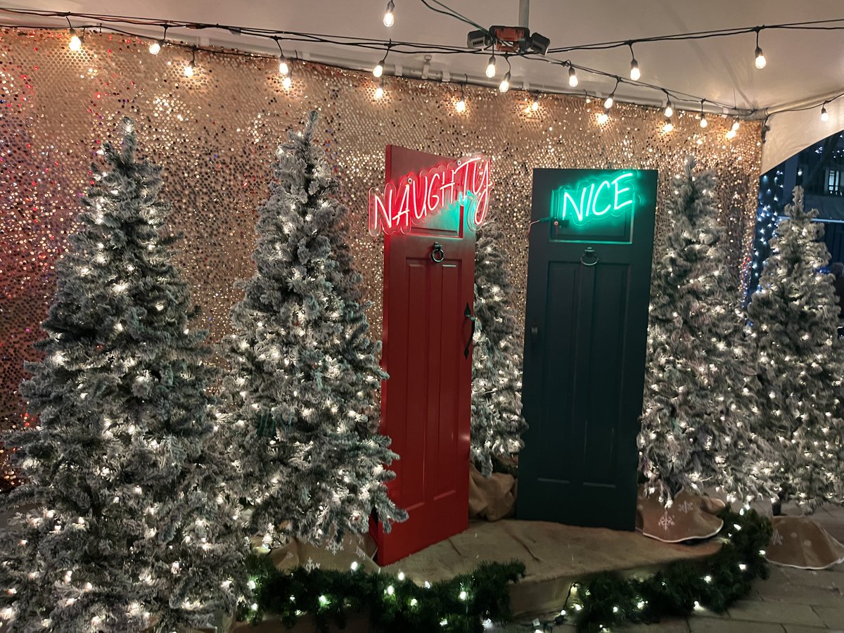 shoutatco's tweet image. It's beginning to look a lot like Christmas!

Great to see our Naughty and Nice doors back in action at the #SurreyTreeLightingFestival sponsored by @concord_pacific

#Design #Marketing #Interactive #Vancouver #Christmas