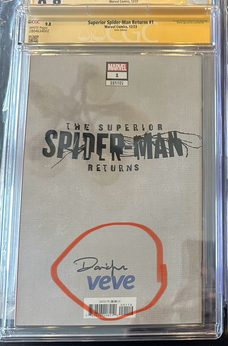 Hey #vevefam I have these 2 beauties with David Yu’ sig right above the Veve logo for sale. Please DM if interested.
A retweet would be appreciated. Also signed by Edgar Delgado, Dan Slott and Ryan Stegman.
#CollectorAtHeart <a href="/ComicsandCrypto/">Comics & Crypto l $COLLECT</a>