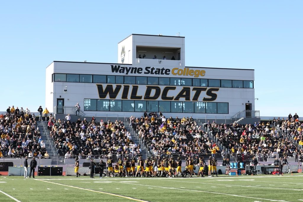 Brennan_Hayes45's tweet photo. After a great meeting with @CoachKrueger3 I’m honored to have received an offer from Wayne State College! https://t.co/zwXfCveG9v