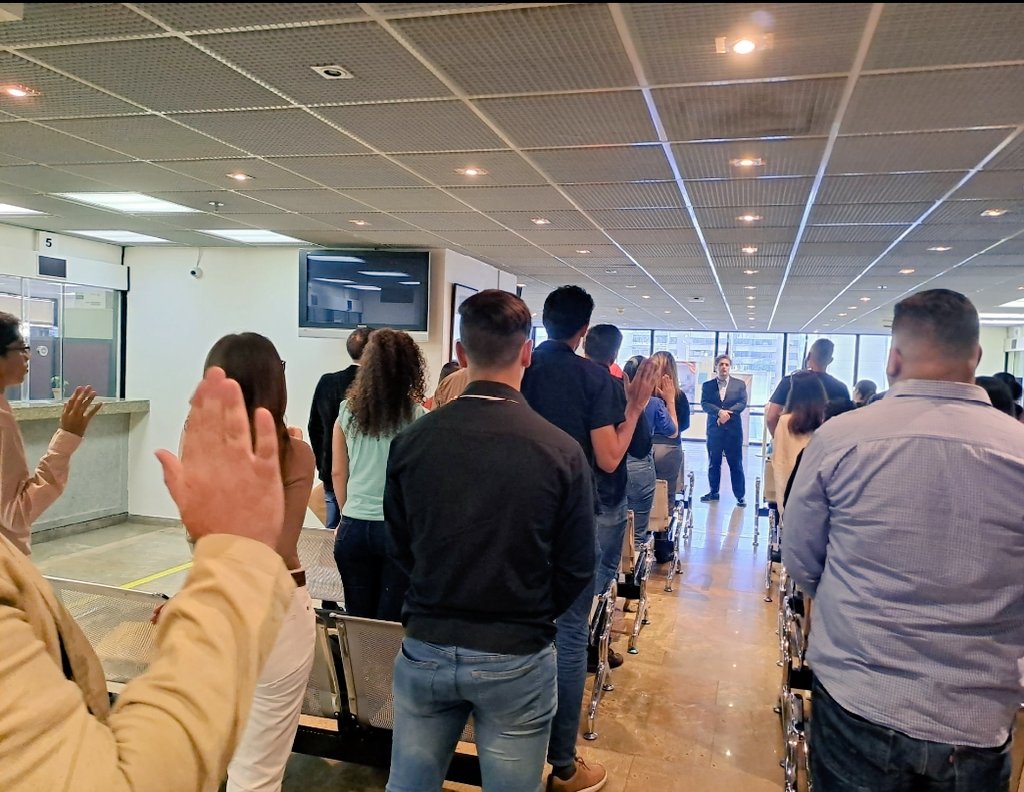 Consulado General de España en Caracas tweet media