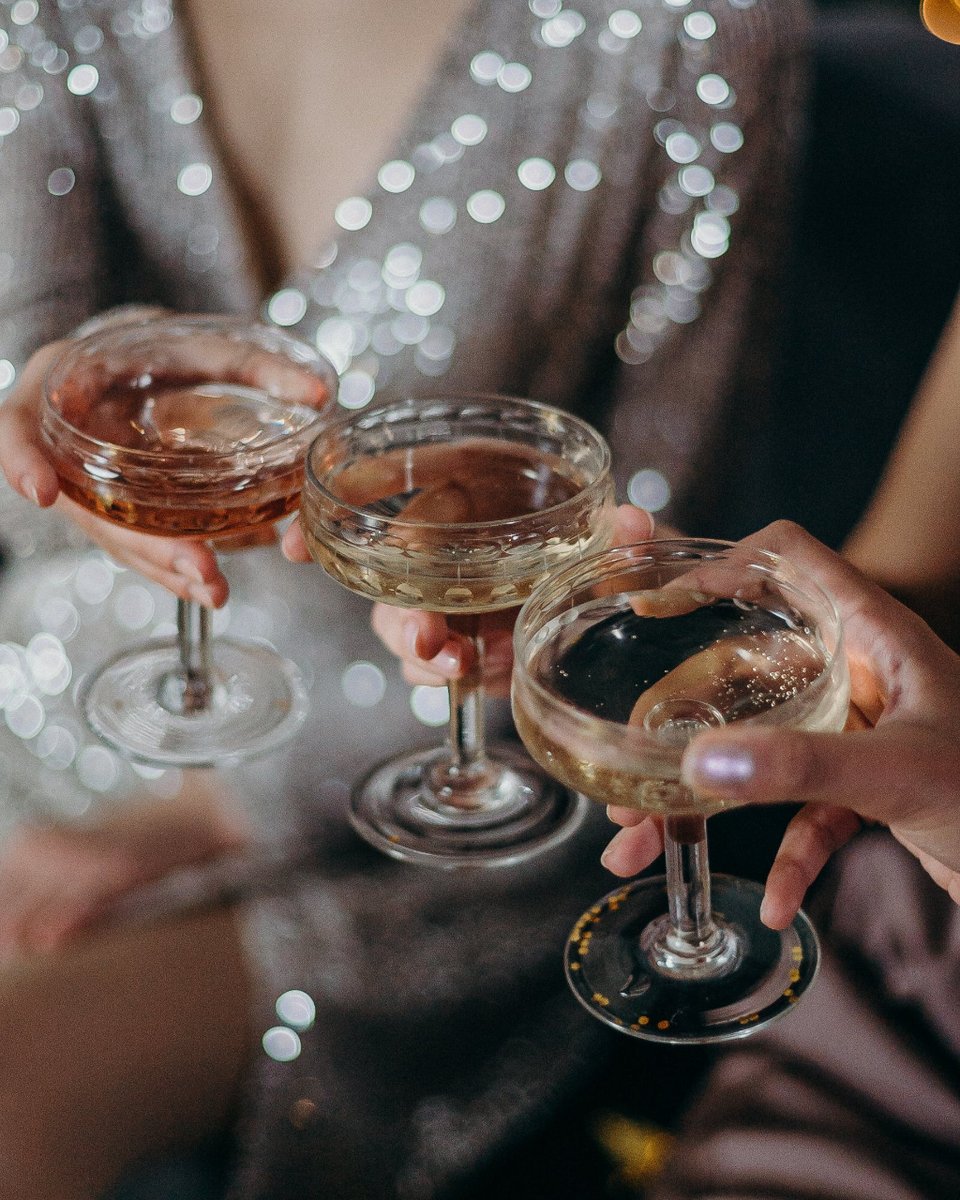 visitlodi's tweet photo. How are you ringing in the New Year?
Tickets are available now for Viaggio's 2024 New Year's Eve Cocktail Party. 🍸
@viaggio_estate
https://t.co/BAZuTw08MD
#newyearseve #newyearsplans #2024 #lodievents #visitlodi #stuckinlodi https://t.co/6Qkrat4GOd