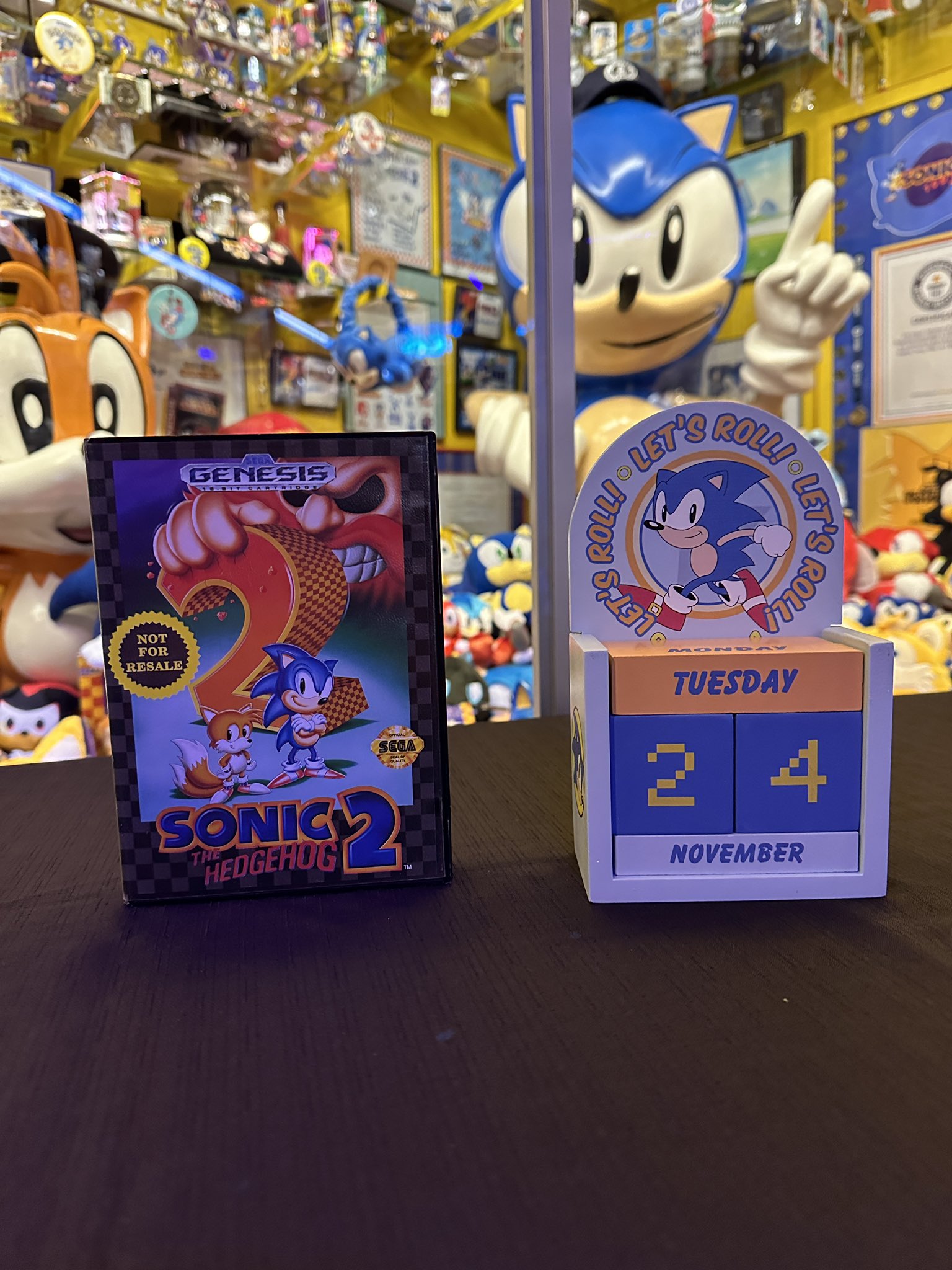Sonic 1992 on X: "Today's Collection Spotlight: Remembering Tuesday November  24th 1992! Sonic2'sDay! Like I'd ever forget! 🤣I love this perpetual  calendar set! 😍 #sonic2sday #sonicthehedgehog2 #SonicTheHedgehog  #guinnessworldrecords #Sega #Sonic ...