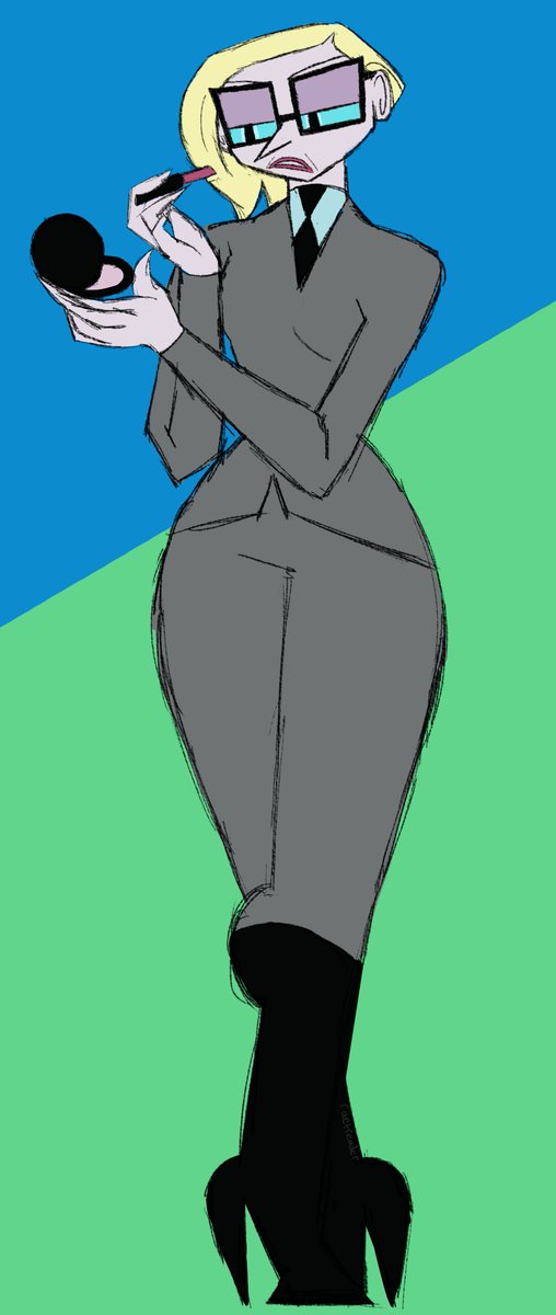 raetreader's tweet image. by the way I am madly in love with Candide ok cool bye

#clonehigh