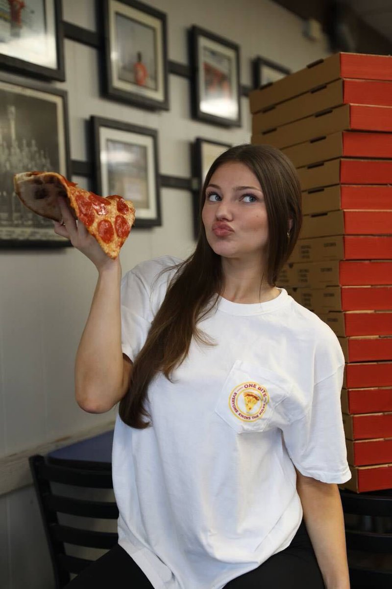 You know the Rules (ig/kaylaabercrombie)

Get your merch for Cyber Monday while there’s still time! 20% OFF Site-Wide: store.barstoolsports.com