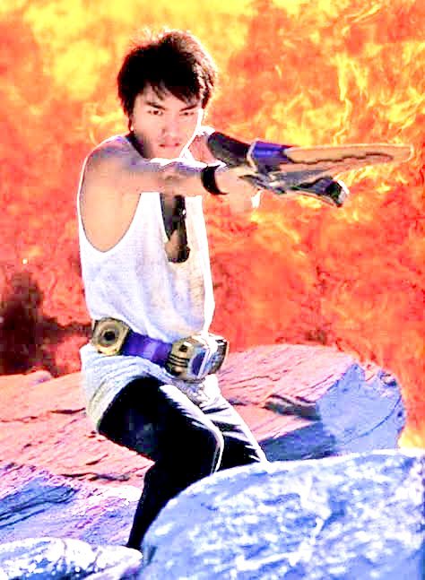 おはようございます☀️ 19年前の今日、仮面ライダー剣42話、私の監督