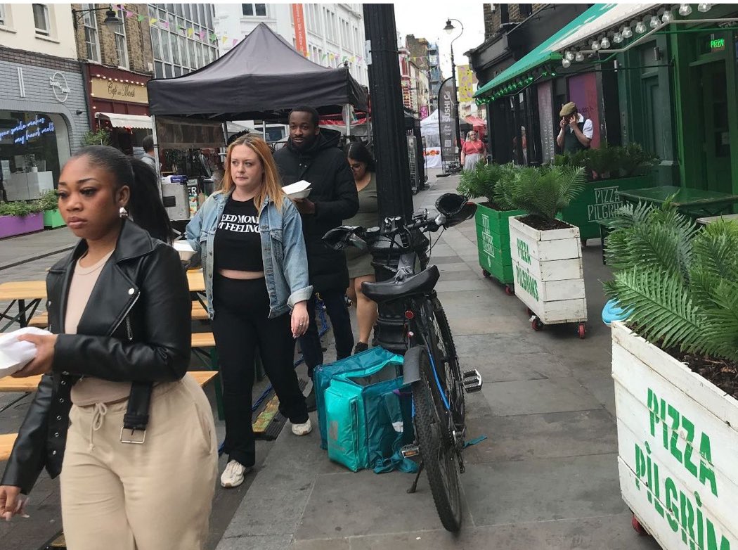 WCDG6's tweet image. @savewaterloo_ @TCOSLondon Pls RT! WCDG AGM Tues 28/11 6.30pm-8.30pm Living Space SE1 7BE. Bikes, buses, crowds, clutter getting around Waterloo - with Lambeth Council deputy leader @RezinaChowdhury wcdg.org.uk/home/reminder-…