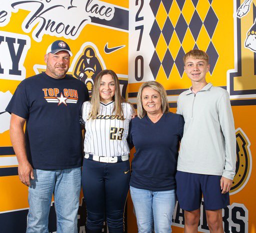 Brianna Knochelman tweet media