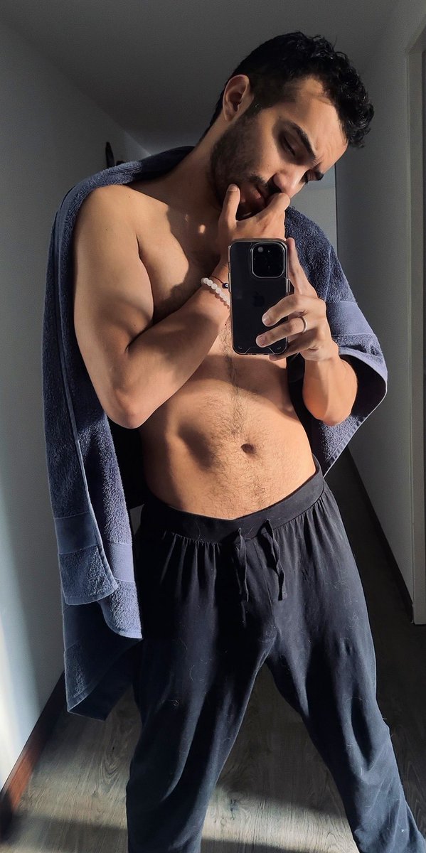 Siento no haberte querido como te lo merecías. 
De mí para mí.