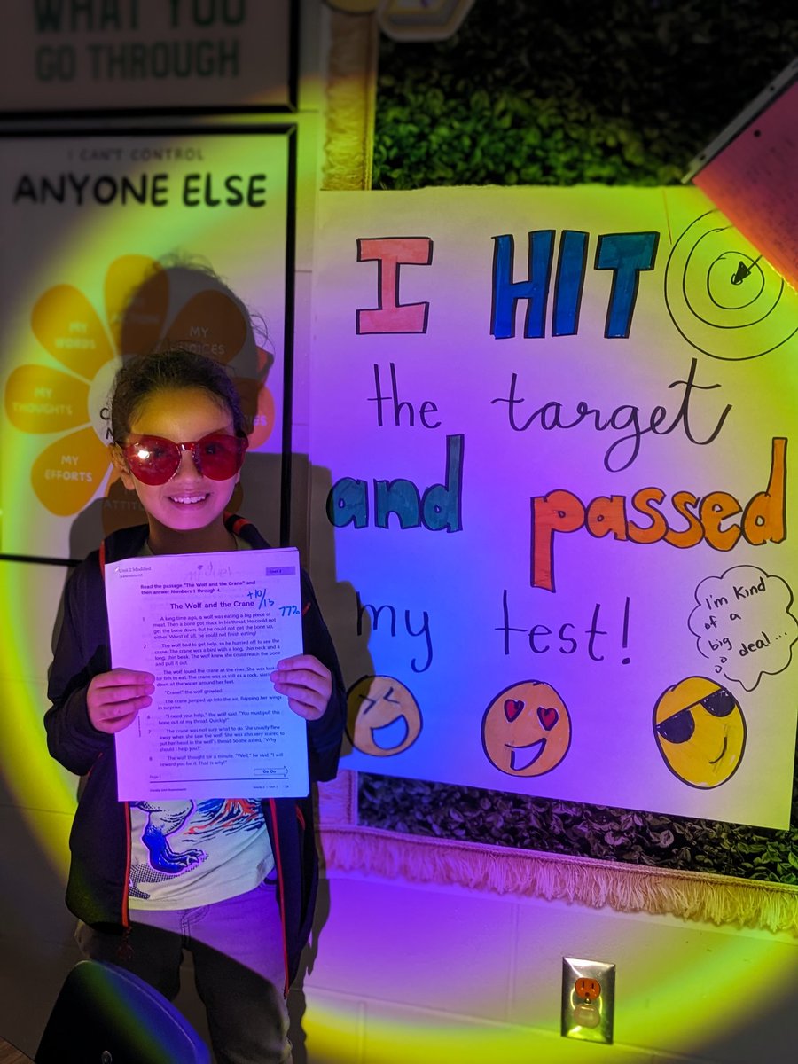 First day back and our students spotted the Grinch and Cindy Lou ❤️❤️ Followed by a test score photoshoot