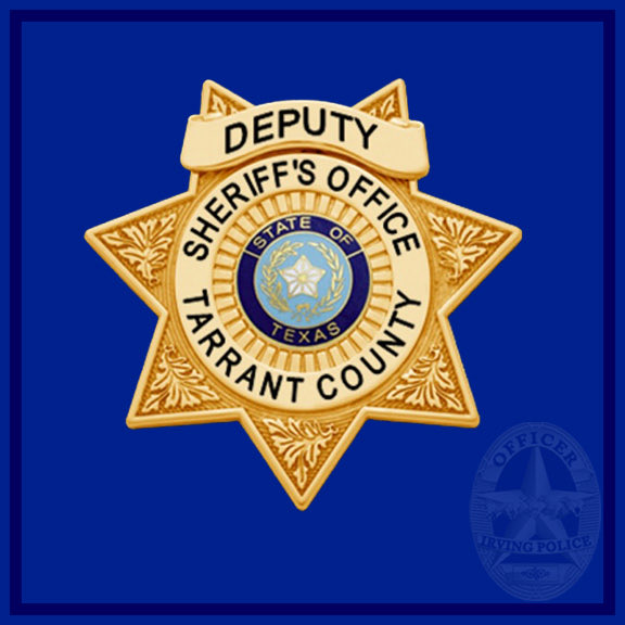 IrvingPD's tweet image. As we hear the news coming in about the Tarrant County Sheriff Deputy who was shot today, the Irving Police Department sends our prayers to the Officer, his family, and the @tarrantcountyso 🙏