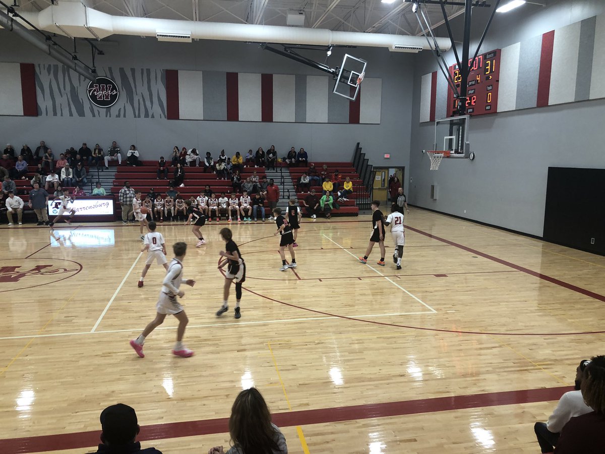 OGMSPanthers's tweet image. OGMS Boys B Team loses a close one 41-37 in OT #gopanthers