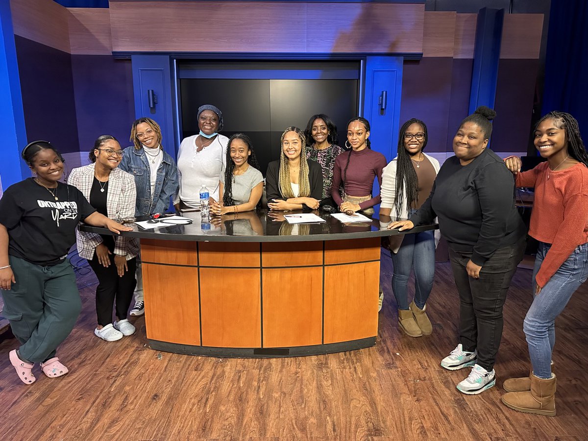 Jennifer Thomas tweet media