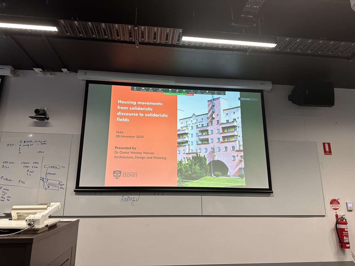 listening to <a href="/gretawerner/">Greta Werner</a> from <a href="/Sydney_Uni/">University of Sydney</a> talking about Housing Movements from solidaristic discourse to solidaristic fields at #TASA2023 #CongressofHASS