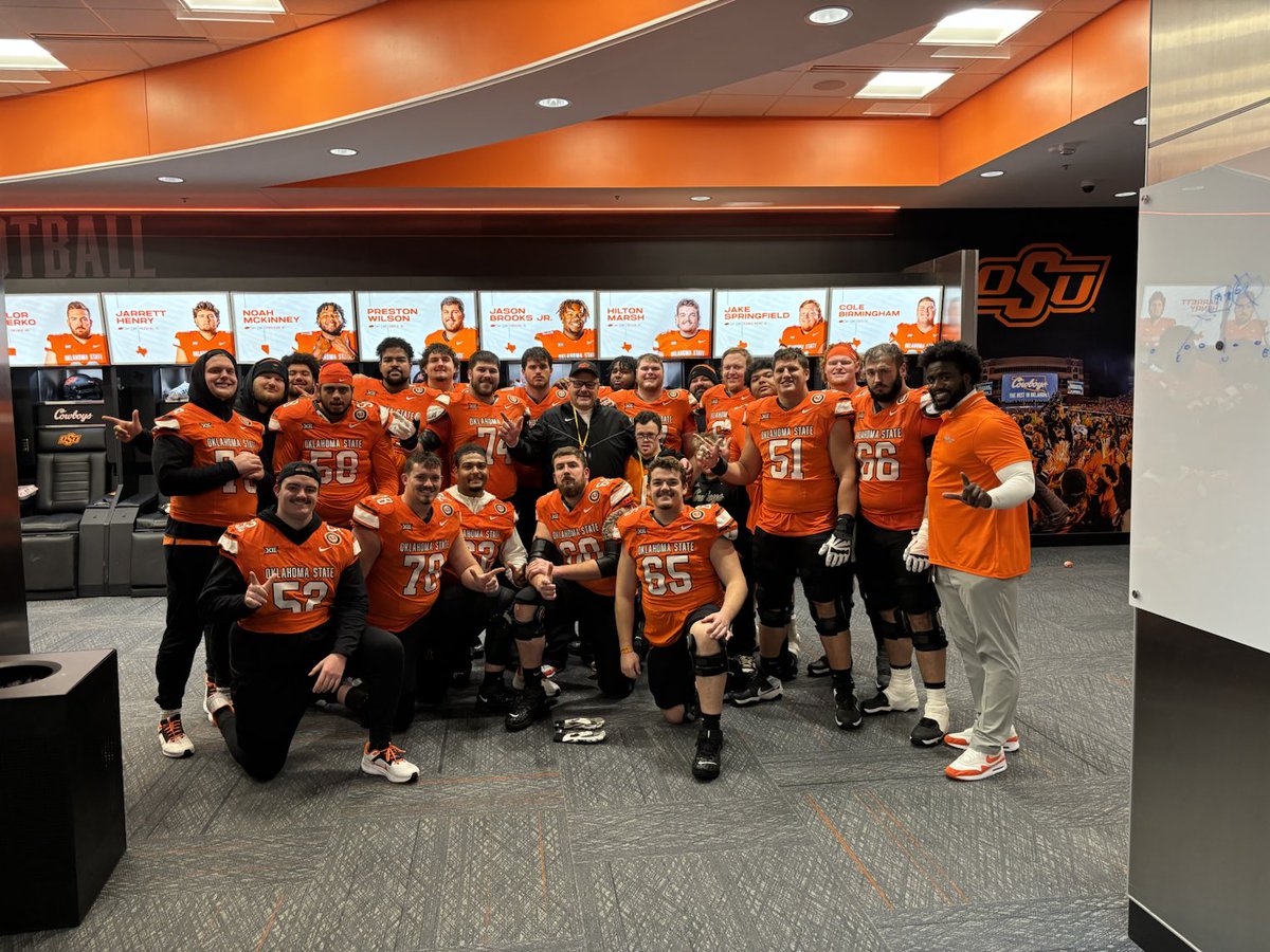 Charlie Dickey tweet media