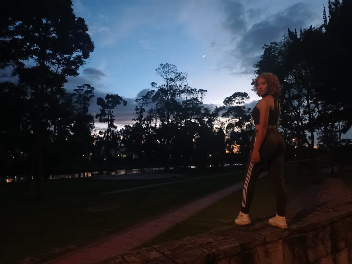 messalina_22's tweet photo. 🍂Se lo que quieras y no lo que puedas...🍂

#topmodel #love #NewPost #beautifulgirl #LoveYourW2023
#DiaNaranja https://t.co/63KYkqnrns