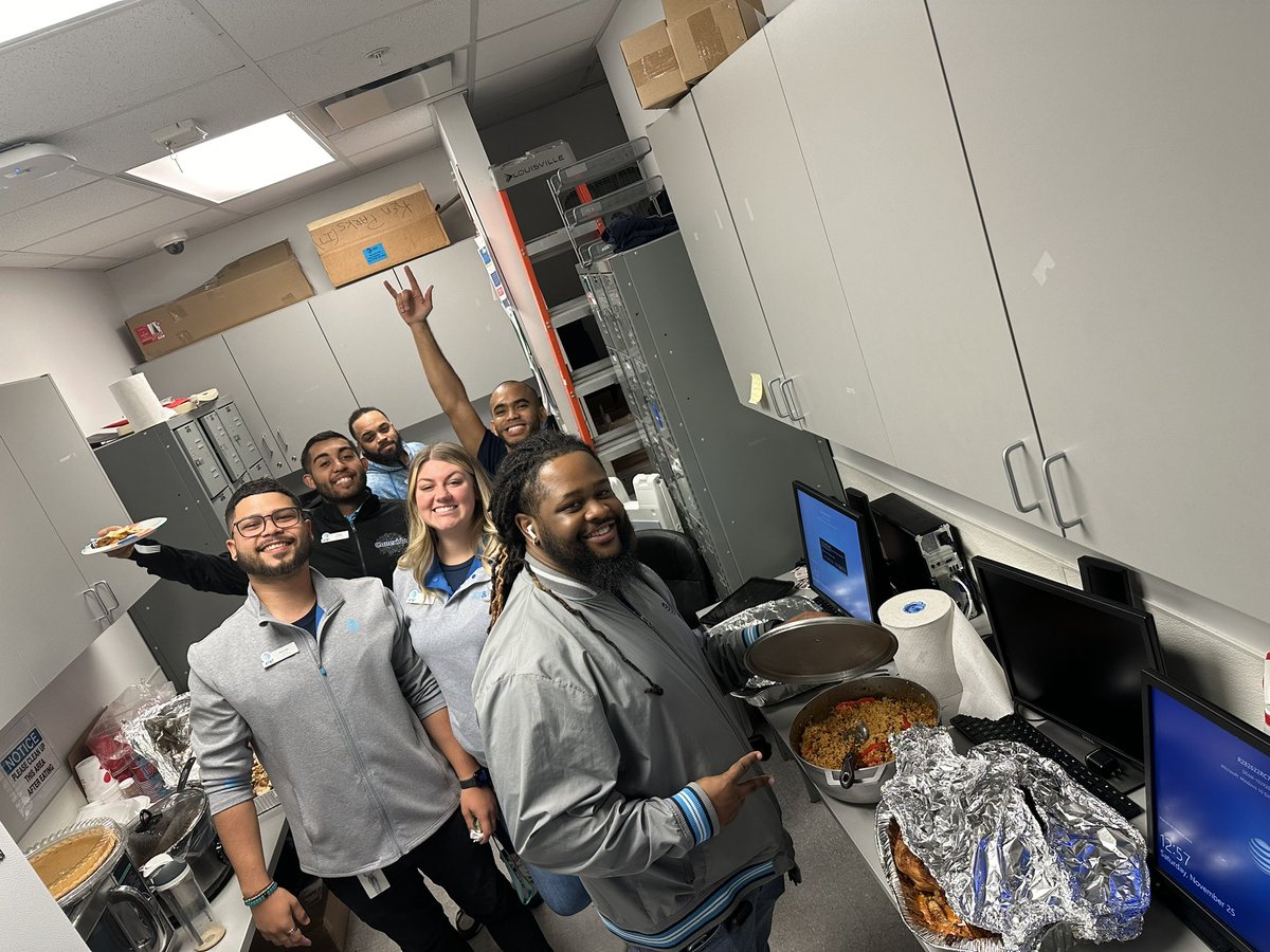 Ciarasky15's tweet photo. Big smiles all around at BIGPROM today! The team enjoyed a little thanksgiving potluck today. Couldn’t ask for a better team on thanksgiving weekend! #BIGPROM #Thanksgiving #lifeatatt https://t.co/sSgd9j00GE