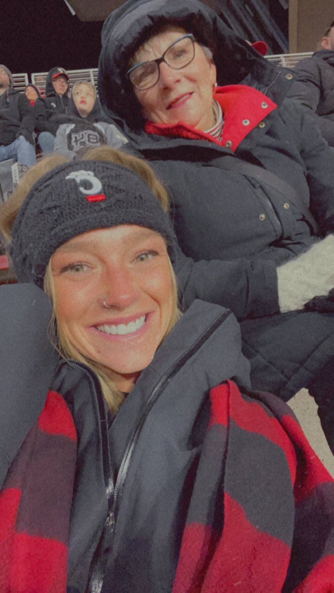 mwoods617's tweet photo. #Bearcats https://t.co/68funexPAE