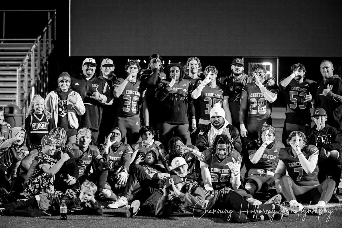 Not even 24 hours yet &amp; I already miss these DUDES! You could fill books of greatness of these young men! Literal heroes in our community, role models, mentors, fan favorites the list goes on &amp; on. They’ll never know what it took inside our four walls! My DUDES FOREVER! #HAVOC
