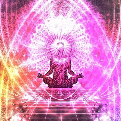 Suspendidos entre mutismos 
aturdidos por la melancolía de la noche,nos convertimos en testigos y espectadores de un
pasado que vuelve bajo las ilusorias apariencias de minúsculos fragmentos de recuerdos que
dejan aliento solo a una intensa e inmortal memoria.
#CementerioDelAlma