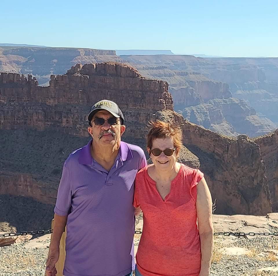 Sillyjilly1007's tweet photo. My mom is a survivor for 2 years and loves the Golden Knights. I fight for her. #VegasBorn #ifightfor https://t.co/Gz5rbPn6s5