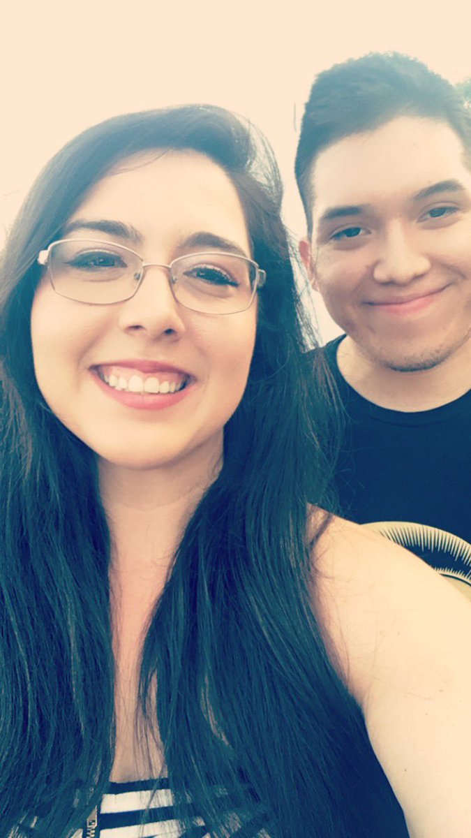 steponme1202's tweet photo. Happy Anniversary to my other half. I love you to the moon and back! 4 years and more to come. First Picture together to now 😍💕 @StaTicB3an https://t.co/GDwbjuhzuy