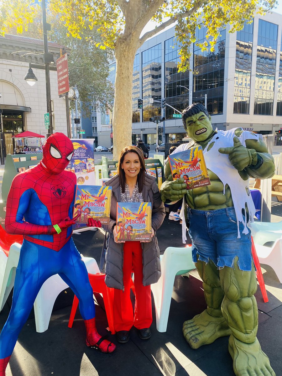 We had the best time at the Downtown Sacramento Ice Rink. We are grateful for the partnerships that allow us to bring literacy programs and diverse books to children in our city. Thank you to the Downtown Sacramento Partnership for believing in our mission. <a href="/CielitoLindoBks/">Cielito Lindo Books 📚</a>
