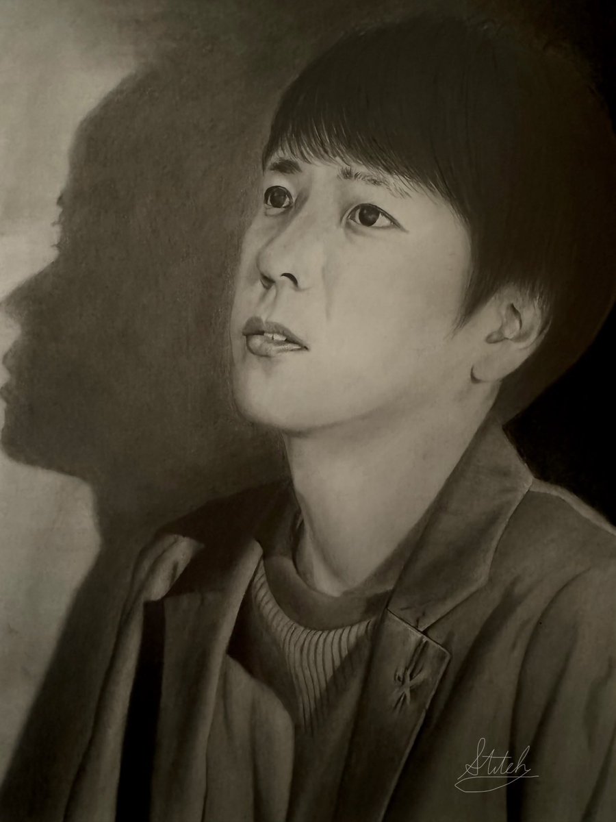 mitsuaccessjam's tweet photo. これで完成としよ。
撮影が難しい(^^;

#鉛筆画 https://t.co/4XaJfVHRBn