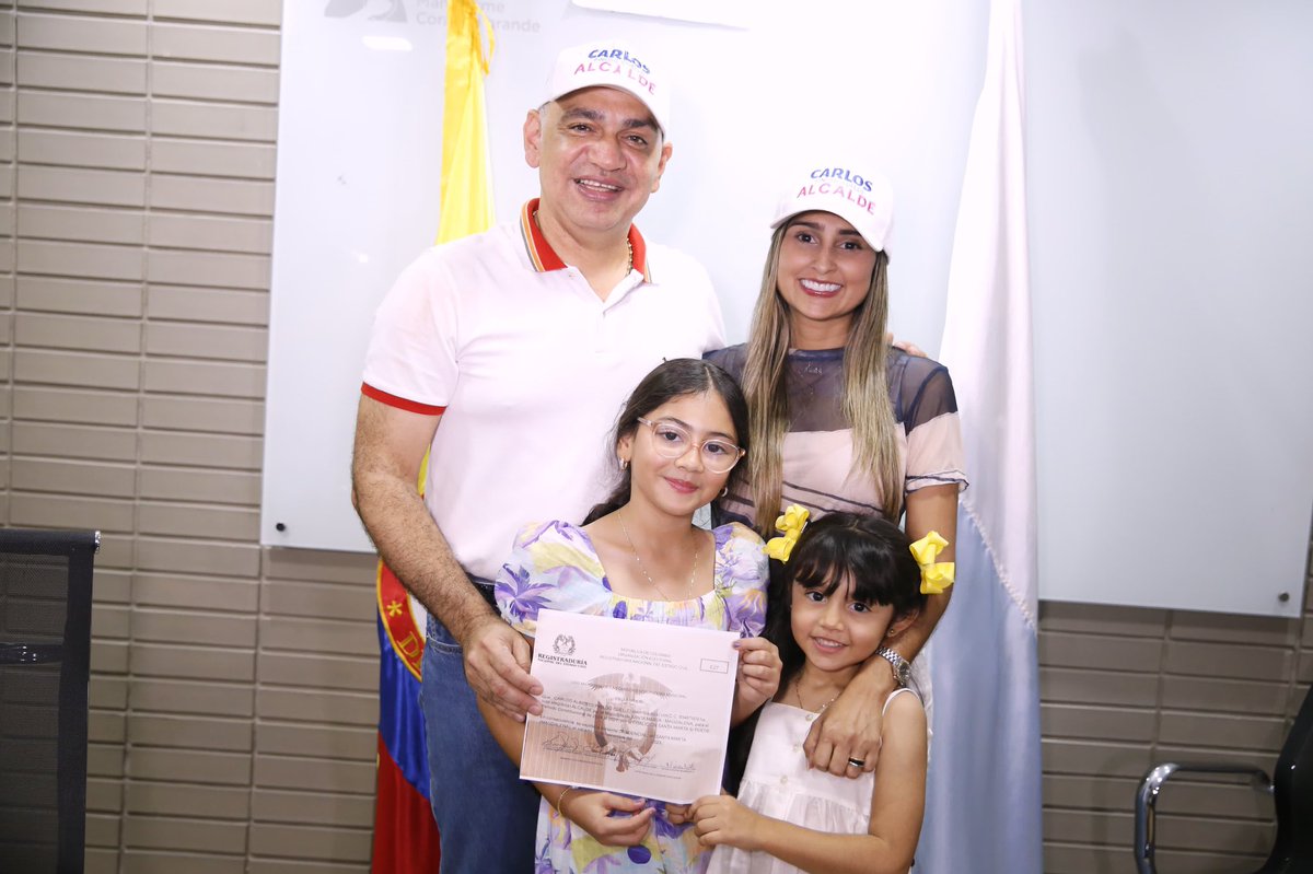 CarlosPinedoC's tweet photo. Santa Marta necesita de grandes transformaciones y es por eso que mi invitación como Alcalde electo, para todos los samarios, es que necesitamos unirnos alrededor de su crecimiento y desarrollo. #SantaMartaSíPuede https://t.co/xV4PGKR29x