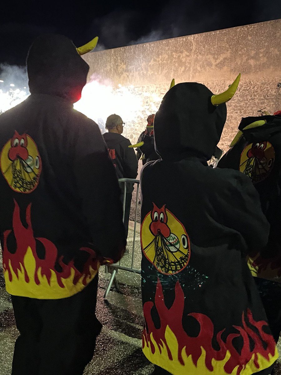 CasalConflent's tweet photo. El #Correfocsc de #Vinçà ha está genial!!!
Avui, inici de la Fira de #SantAndreu, hem tingut #diables i #dracs dels #Nyerros del #Conflent, i la #colla de Toulouse! ! https://t.co/nZB2i31H7a
