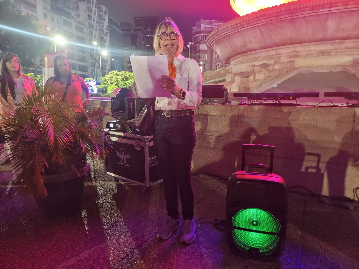 "Las lecciones aprendidas ratifican la importancia de acciones de sensibilización como el #EncendidoNaranja del Obelisco de Altamira", <a href="/ybalzan/">Yomara Balzán 🌸</a> de <a href="/ALIADASenCADENA/">Organización Aliadas</a>