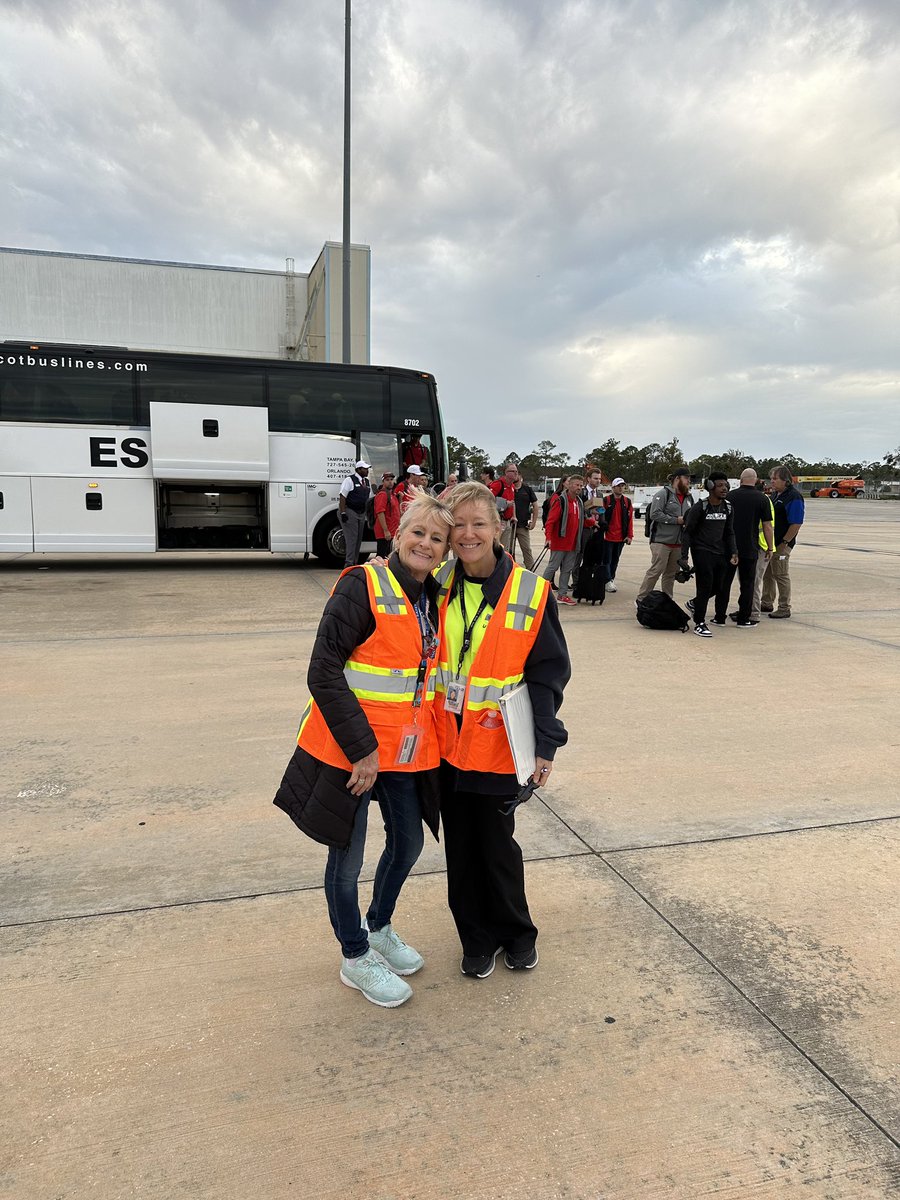 Another successful charter departing MCO. University of Houston Cougars well taken care of by Team MCO. Pictured from left to right Karen Lund - CS, and Shelly Siegele -SOR